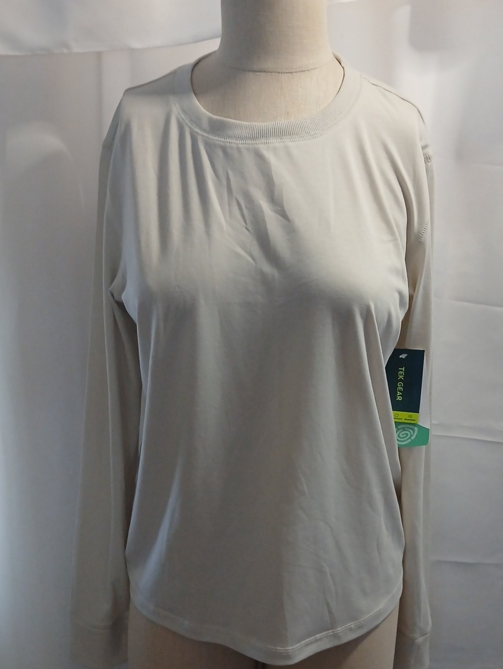 NWT Tek Gear Dry Tek Long Sleeve Shirt - Sahara Wind M